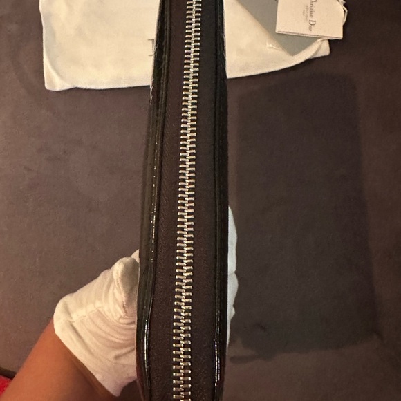 DIOR Black Patent Leather Diorissimo Long Zippy Wallet full inclusion - Picture 9 of 16
